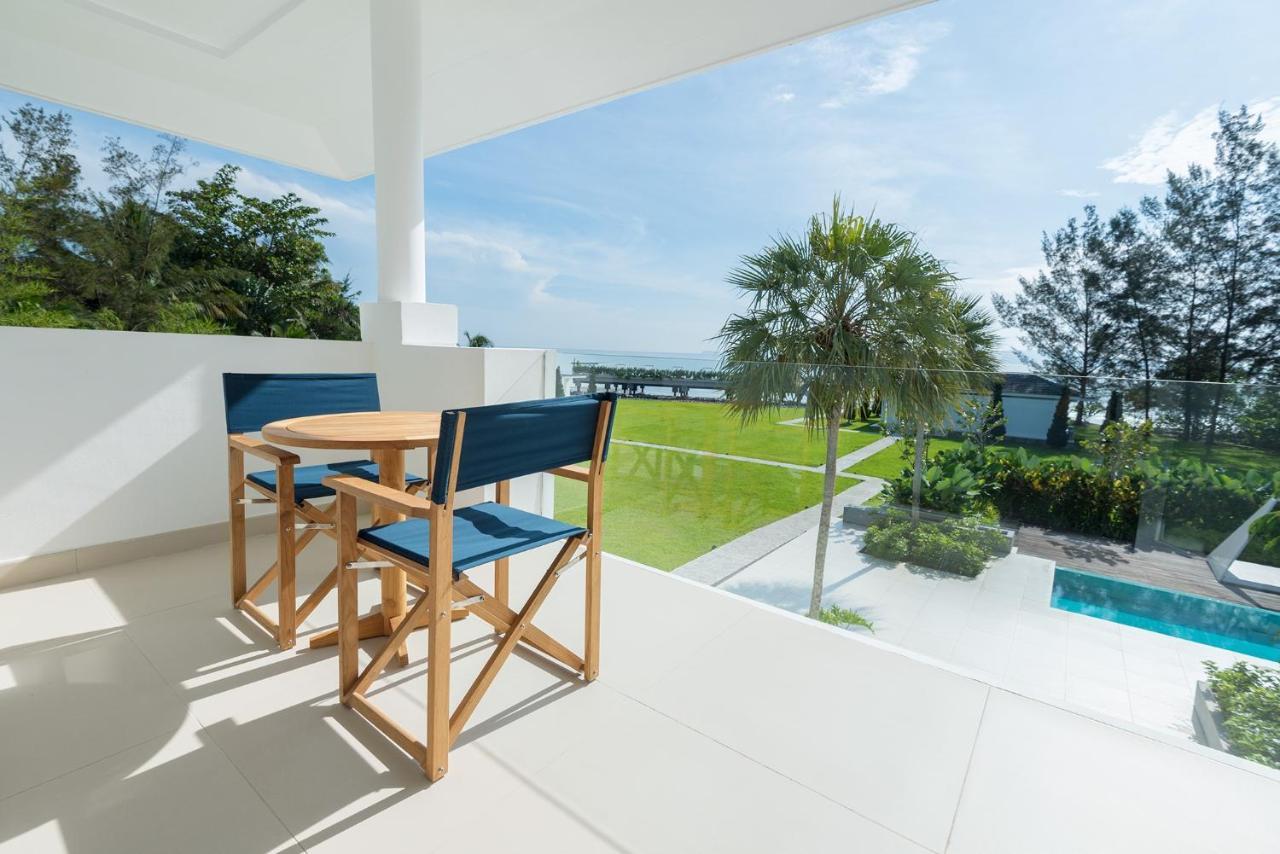 Cove 55 Hotel Santubong Buitenkant foto