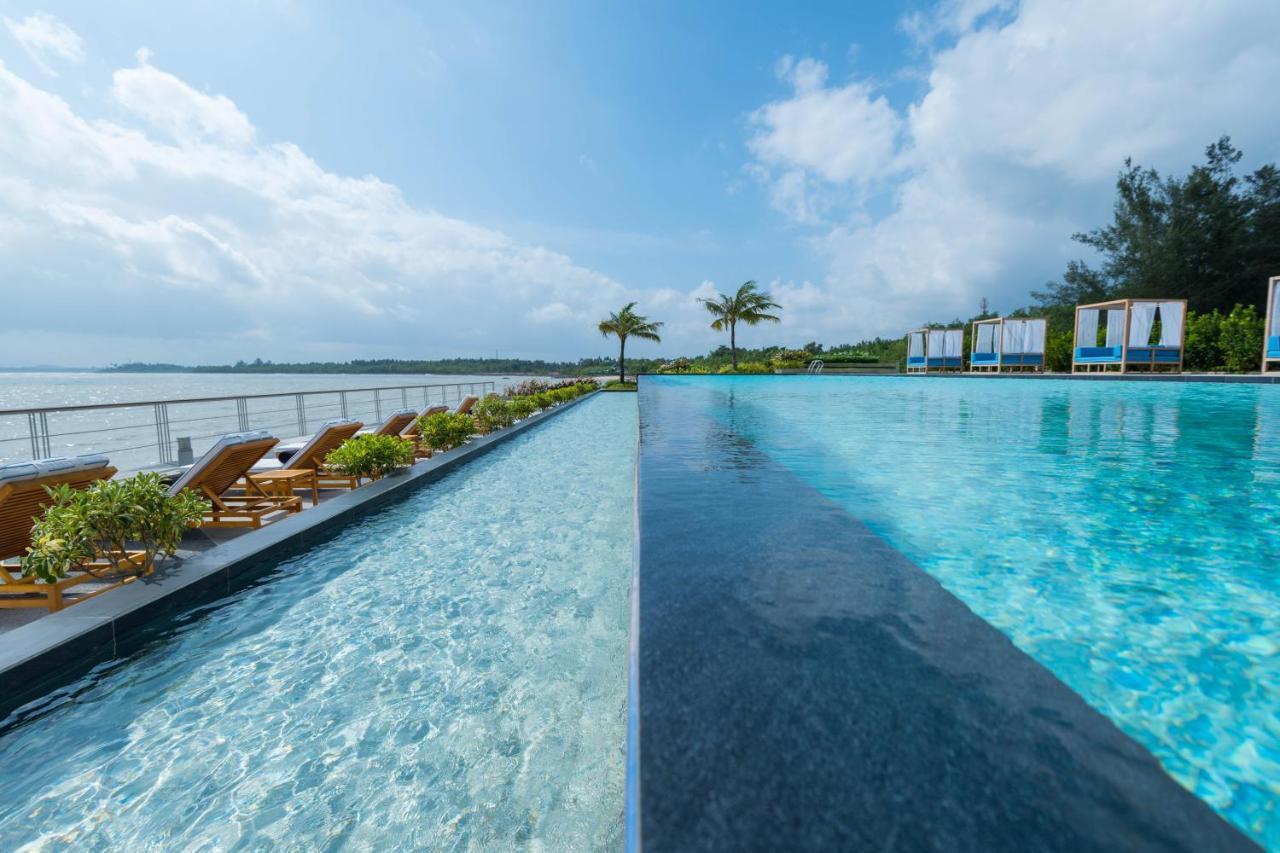 Cove 55 Hotel Santubong Buitenkant foto